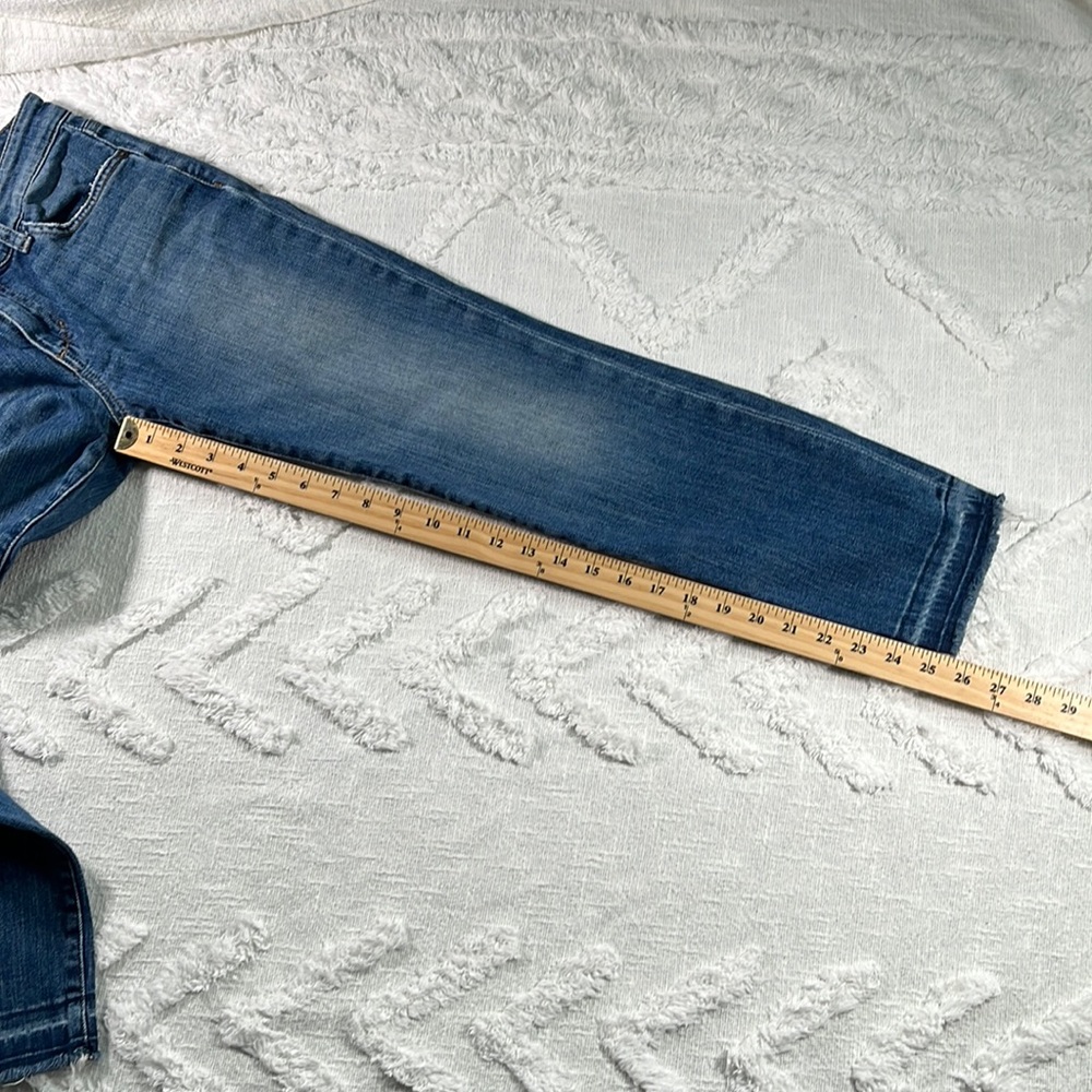 Joe’s Jeans Roxy Mid Rise Raw Hem Size 26 - Picture 5 of 11